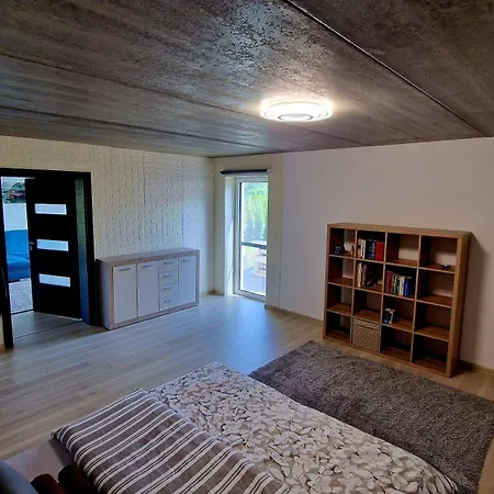 La Perla Guest house 4*